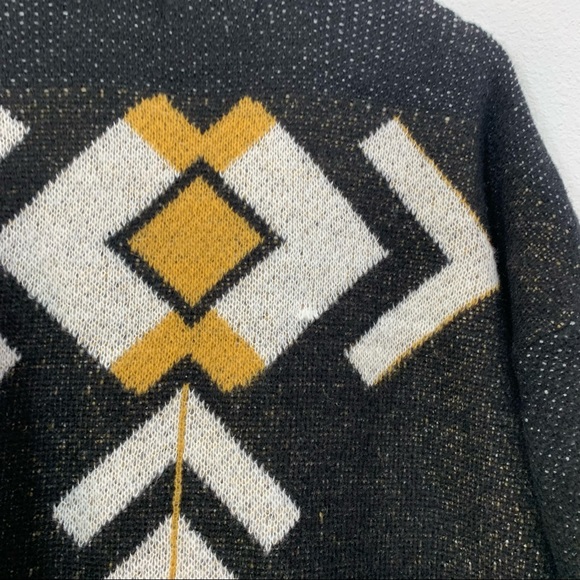 NWOT Doe and Rae Open Front Oversized Sweater Size Small - Picture 11 of 13